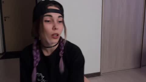 Snapshot of kittie_bear chatting on 12, 2, 2025 Veronica online show from 12, 2, 2025