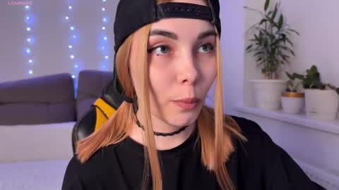 Snapshot of kittie_bear chatting on 18, 3, 2026 Veronica online show from 18, 3, 2026