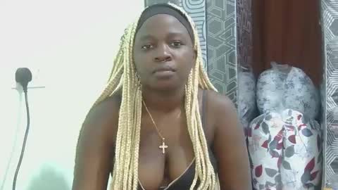 Kitty Aura online show from 25, 3, 2026