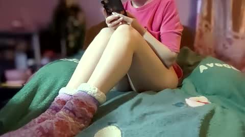 Snapshot of kitty_crystal_ chatting on 7, 2, 2026 Kitti online show from 7, 2, 2026