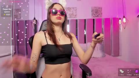 Kitty  online show from 13, 5, 2026