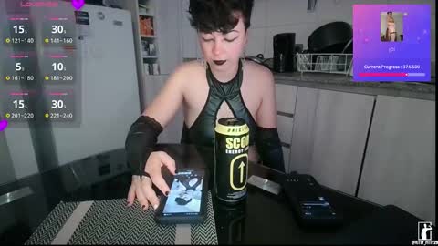 kitty_fitty29 online show from 18, 3, 2026