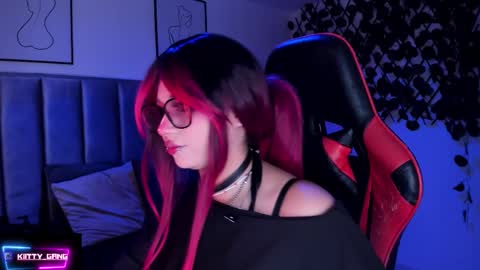 Camila online show from 11, 10, 2025