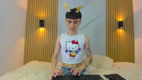kitty_gill online show from 21, 12, 2024