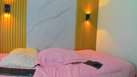 kitty_gill online show from 28, 12, 2024