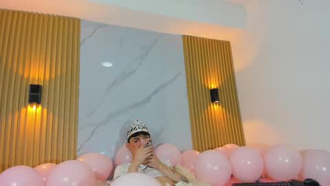 kitty_gill online show from 29, 12, 2024
