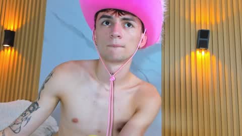 kitty_gill online show from 16, 1, 2025