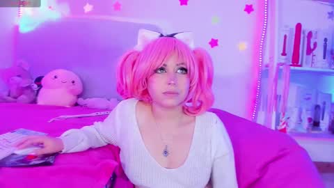     online show from 7, 3, 2025