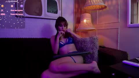 kitty_star_ online show from 24, 4, 2026