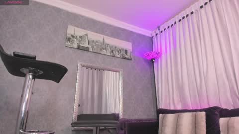 Kendall Saray   online show from 12, 12, 2024