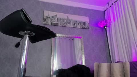 Kendall Saray   online show from 17, 2, 2025