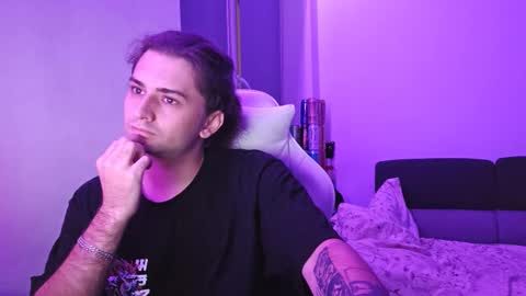 Eliz online show from 23, 11, 2025