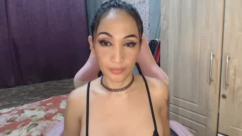 Katarena Latsveya online show from 27, 1, 2025