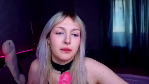 kittykendall online show from 12, 4, 2026