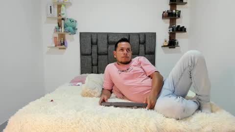 kittymaxsteel__ online show from 1, 3, 2025