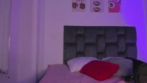 kitty online show from 4, 6, 2026