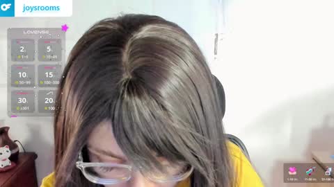 Kitty Trixy online show from 16, 12, 2024