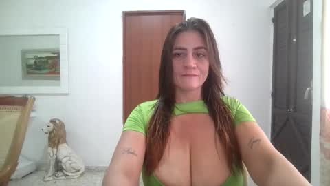 Snapshot of kitybigboobsx chatting on 26, 1, 2025 kity boobsx online show from 26, 1, 2025