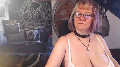 Snapshot of kleiner_teufel chatting on 13, 6, 2026 Michelle online show from 13, 6, 2026