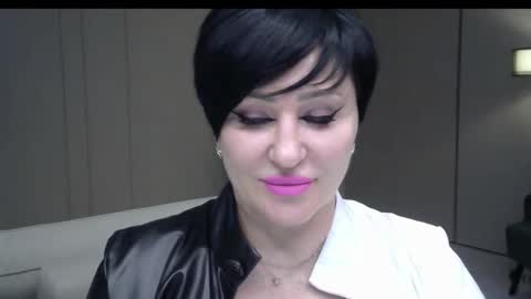 kleo901854860422 online show from 19, 4, 2026