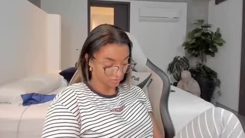 Christina online show from 3, 12, 2024