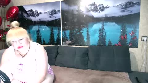 Kleosnow online show from 5, 3, 2025