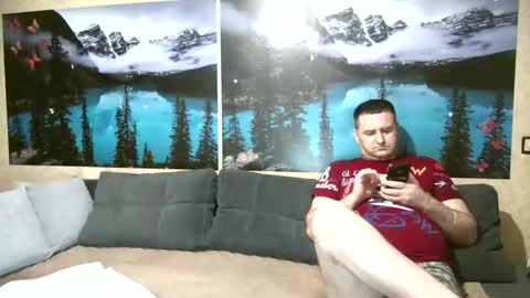 Kleosnow online show from 9, 9, 2025