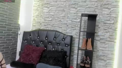 kloe owens online show from 16, 7, 2026