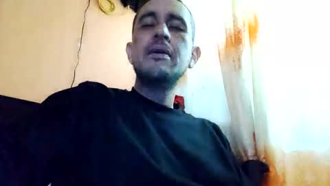 Snapshot of kmilo273079 chatting on 1, 2, 2026 juan online show from 1, 2, 2026