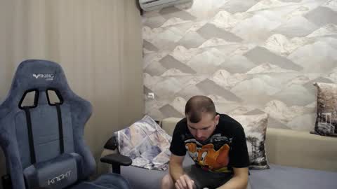 Snapshot of knight_5 chatting on 17, 9, 2025 Carter. online show from 17, 9, 2025