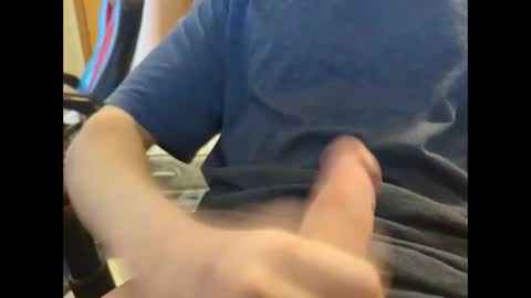 Snapshot of kniloc chatting on 18, 2, 2025 kniloc online show from 18, 2, 2025