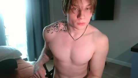 Snapshot of knotsiemens chatting on 25, 4, 2026 Adam online show from 25, 4, 2026