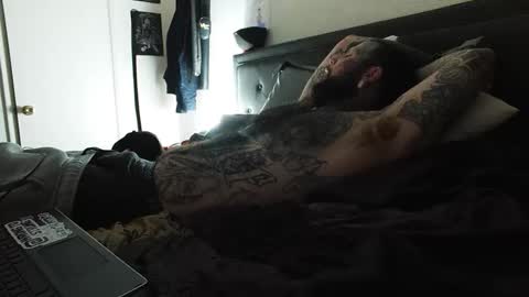 Snapshot of knoxwilder23 chatting on 27, 11, 2025 Knox Wilder online show from 27, 11, 2025