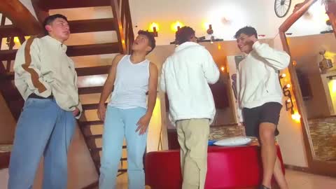 Snapshot of kobayaske chatting on 19, 2, 2025 kobayaske online show from 19, 2, 2025