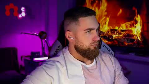 Snapshot of kochka25 chatting on 17, 1, 2026 Sweet boy online show from 17, 1, 2026