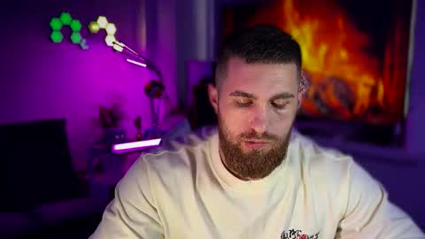 Snapshot of kochka25 chatting on 7, 2, 2026 Sweet boy online show from 7, 2, 2026