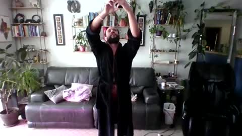 A Dick Ting online show from 24, 1, 2025