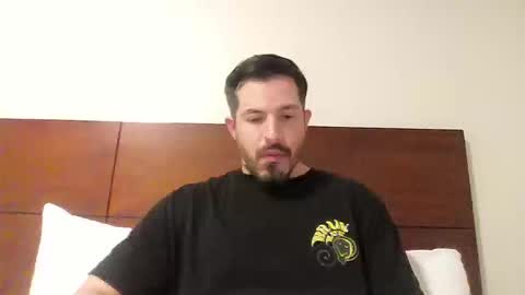 Snapshot of kolombianox chatting on 17, 10, 2025 kolombianox online show from 17, 10, 2025