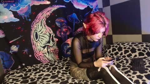 konekokawai online show from 4, 2, 2026