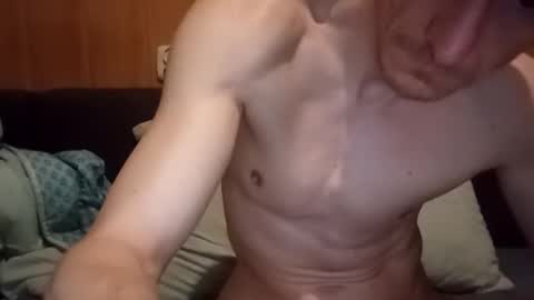 Snapshot of konrado789 chatting on 20, 12, 2025 konrado789 online show from 20, 12, 2025