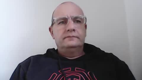 Snapshot of konsty17 chatting on 6, 7, 2026 konsty17 online show from 6, 7, 2026