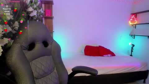 Kora Red online show from 21, 10, 2025