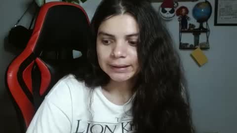 Karoll online show from 1, 3, 2025