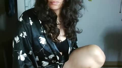 Snapshot of koranikky08 chatting on 8, 5, 2026 Karoll online show from 8, 5, 2026
