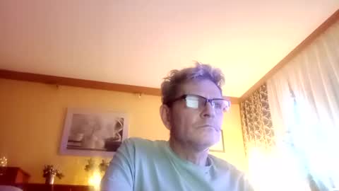 Korek online show from 1, 1, 2025