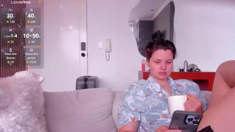 Twiix online show from 20, 10, 2025