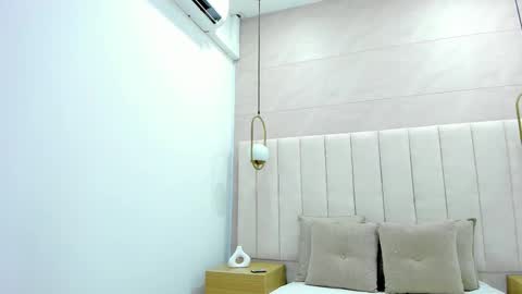 K O S M I C online show from 5, 3, 2025