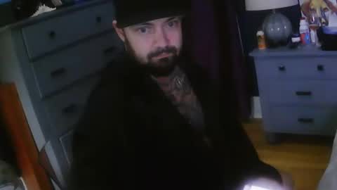 koululier23 online show from 28, 1, 2025