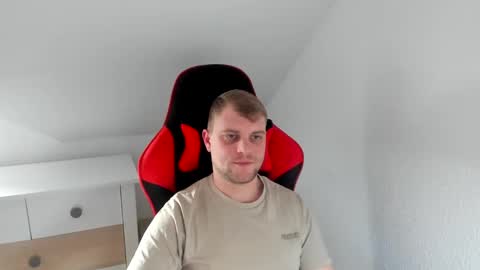 Bartek online show from 4, 2, 2025