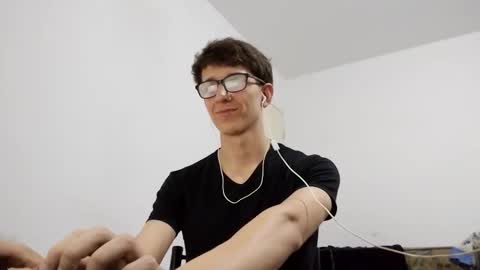 Facu online show from 2, 1, 2025